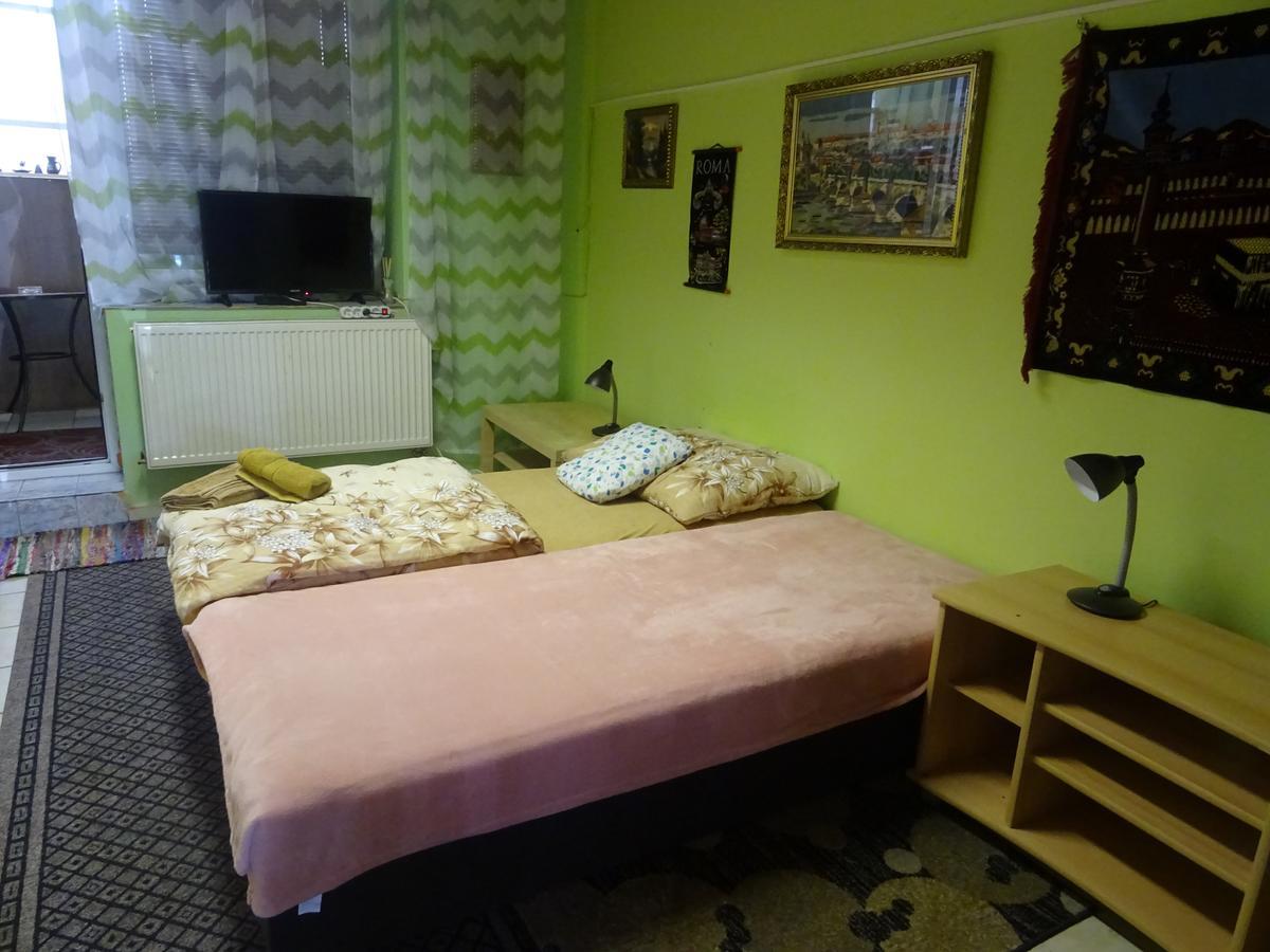 Milanna Apartment Breclav Luaran gambar
